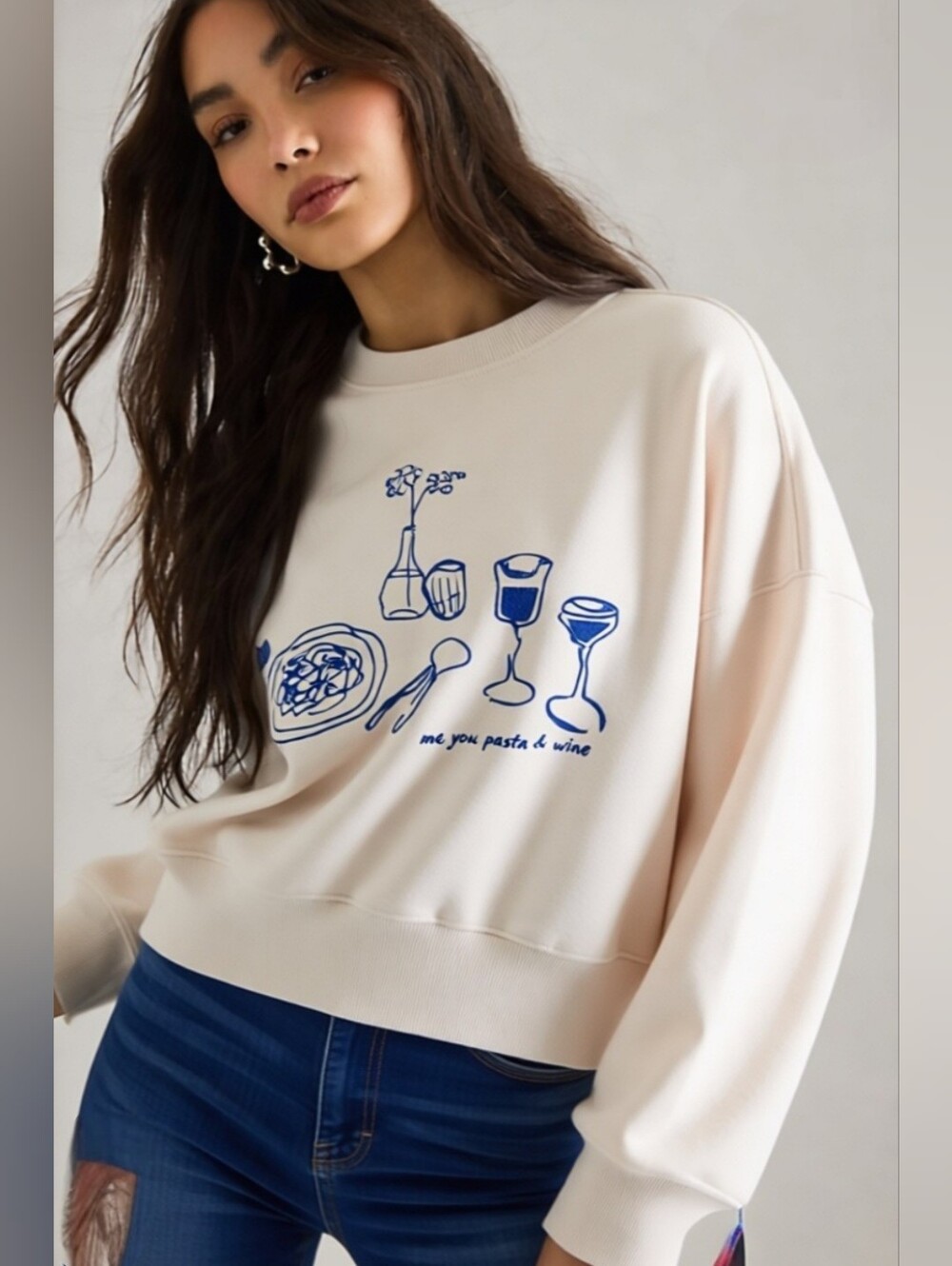 Abercrombie& Fitch Cream Pasta & Wine Graphic Sweatshirt